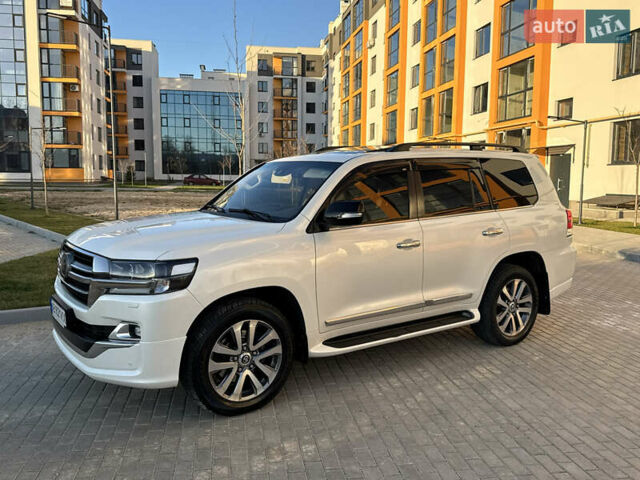 Білий Тойота Ленд Крузер, об'ємом двигуна 4.61 л та пробігом 239 тис. км за 48500 $, фото 2 на Automoto.ua