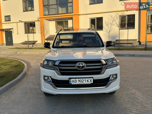 Білий Тойота Ленд Крузер, об'ємом двигуна 4.61 л та пробігом 239 тис. км за 48500 $, фото 3 на Automoto.ua