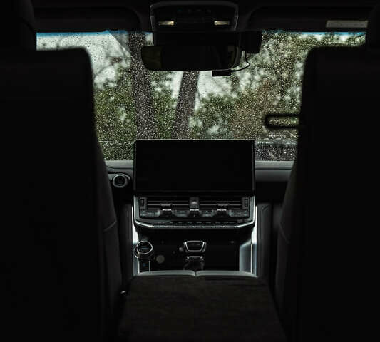 Белый Тойота Ленд Крузер, объемом двигателя 3.45 л и пробегом 60 тыс. км за 78000 $, фото 14 на Automoto.ua