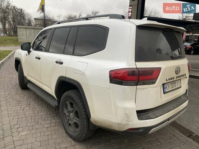 Білий Тойота Ленд Крузер, об'ємом двигуна 3.35 л та пробігом 139 тис. км за 66500 $, фото 4 на Automoto.ua