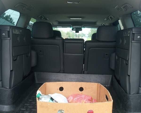 Бежевый Тойота Ленд Крузер, объемом двигателя 4.5 л и пробегом 156 тыс. км за 29000 $, фото 2 на Automoto.ua