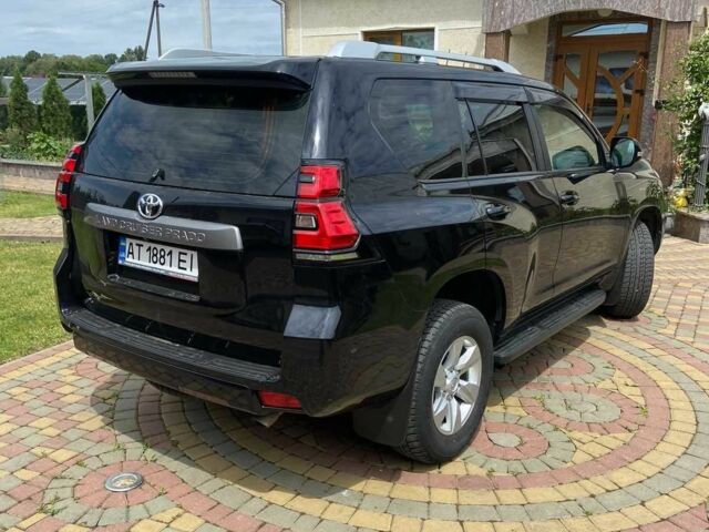 Чорний Тойота Ленд Крузер, об'ємом двигуна 2.8 л та пробігом 122 тис. км за 39000 $, фото 6 на Automoto.ua