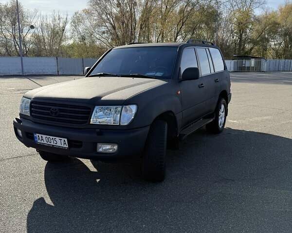 Черный Тойота Ленд Крузер, объемом двигателя 4.7 л и пробегом 470 тыс. км за 14500 $, фото 4 на Automoto.ua