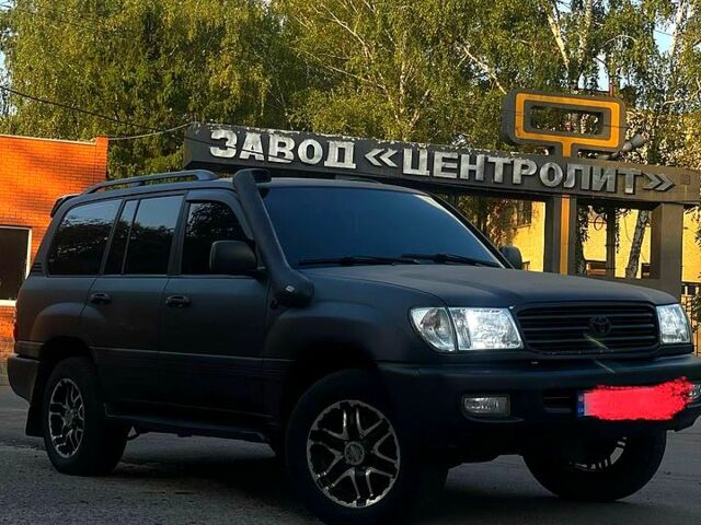 Черный Тойота Ленд Крузер, объемом двигателя 4.7 л и пробегом 0 тыс. км за 11700 $, фото 2 на Automoto.ua