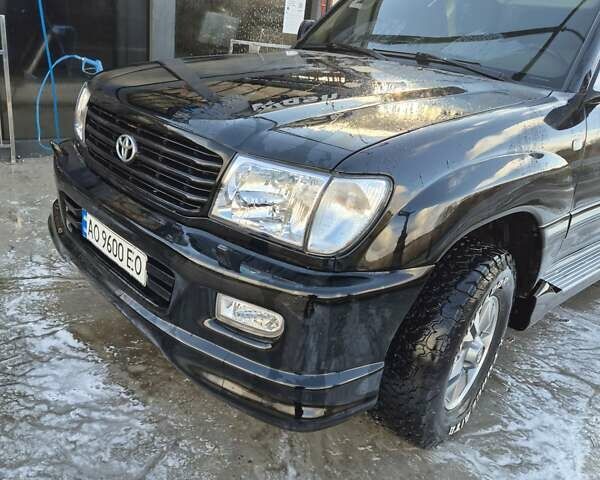 Черный Тойота Ленд Крузер, объемом двигателя 4.7 л и пробегом 287 тыс. км за 14500 $, фото 5 на Automoto.ua