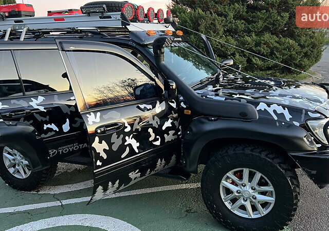 Черный Тойота Ленд Крузер, объемом двигателя 4.7 л и пробегом 430 тыс. км за 25000 $, фото 20 на Automoto.ua