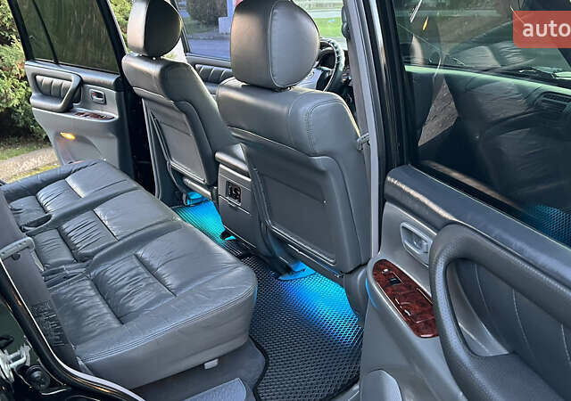 Черный Тойота Ленд Крузер, объемом двигателя 4.7 л и пробегом 430 тыс. км за 25000 $, фото 9 на Automoto.ua