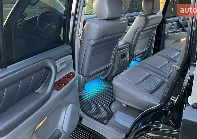 Черный Тойота Ленд Крузер, объемом двигателя 4.7 л и пробегом 430 тыс. км за 25000 $, фото 7 на Automoto.ua