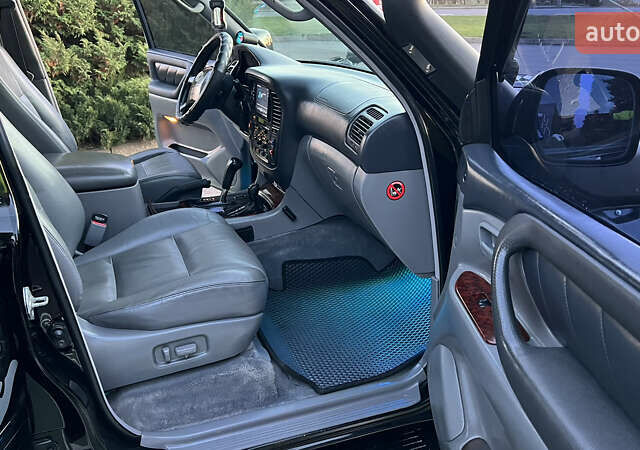 Черный Тойота Ленд Крузер, объемом двигателя 4.7 л и пробегом 430 тыс. км за 25000 $, фото 8 на Automoto.ua