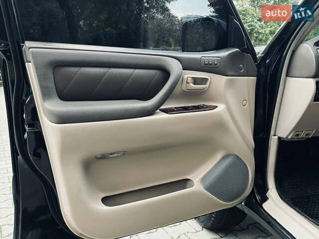 Чорний Тойота Ленд Крузер, об'ємом двигуна 4.66 л та пробігом 521 тис. км за 7999 $, фото 27 на Automoto.ua