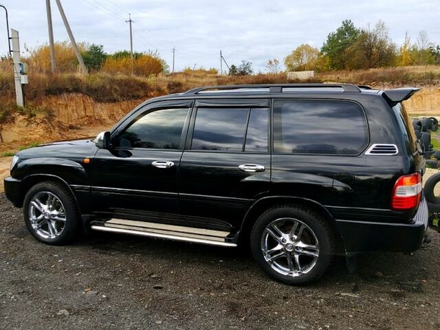 Черный Тойота Ленд Крузер, объемом двигателя 4.7 л и пробегом 493 тыс. км за 14000 $, фото 2 на Automoto.ua