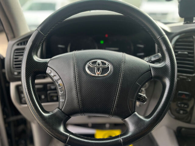 Тойота Ленд Крузер 2003 в Мукачеве на Automoto.ua Черный Тойота Ленд Крузер, объемом двигателя 4.7 л и пробегом 328 тыс. км за 17990 $, фото 18 на Automoto.ua