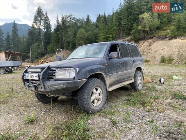 Черный Тойота Ленд Крузер, объемом двигателя 4.2 л и пробегом 400 тыс. км за 11500 $, фото 24 на Automoto.ua