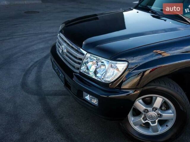 Черный Тойота Ленд Крузер, объемом двигателя 4.7 л и пробегом 369 тыс. км за 25000 $, фото 9 на Automoto.ua