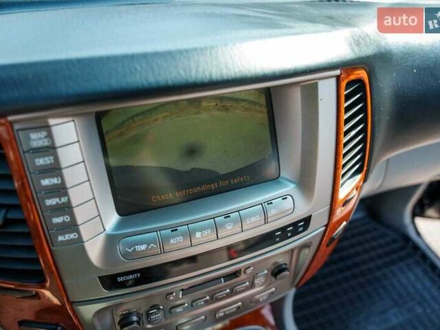 Черный Тойота Ленд Крузер, объемом двигателя 4.7 л и пробегом 369 тыс. км за 25000 $, фото 30 на Automoto.ua