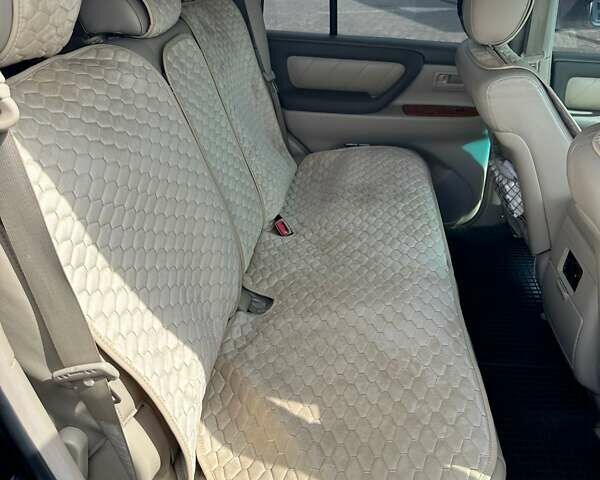 Черный Тойота Ленд Крузер, объемом двигателя 4.7 л и пробегом 286 тыс. км за 16000 $, фото 12 на Automoto.ua