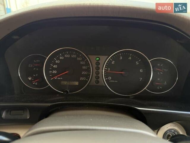 Черный Тойота Ленд Крузер, объемом двигателя 4.5 л и пробегом 290 тыс. км за 13200 $, фото 14 на Automoto.ua