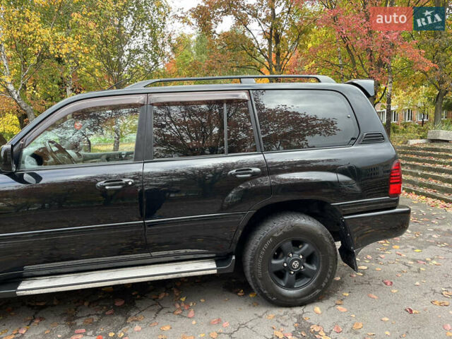 Черный Тойота Ленд Крузер, объемом двигателя 4.16 л и пробегом 560 тыс. км за 18499 $, фото 3 на Automoto.ua