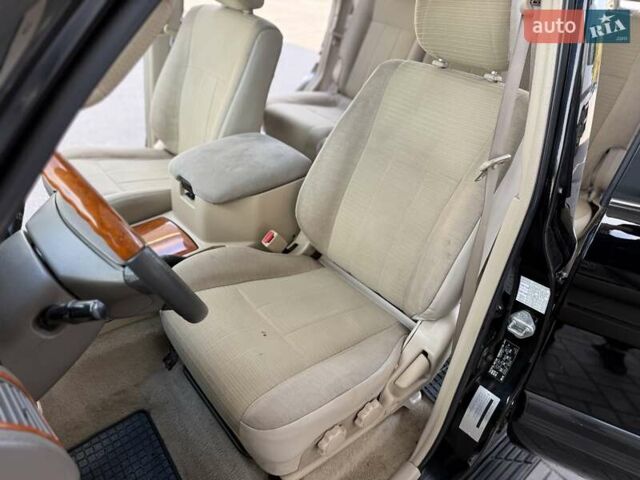 Черный Тойота Ленд Крузер, объемом двигателя 4.5 л и пробегом 290 тыс. км за 13200 $, фото 11 на Automoto.ua