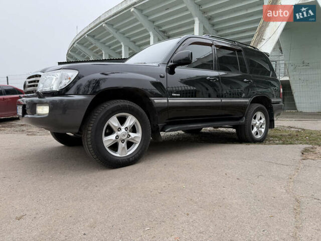Черный Тойота Ленд Крузер, объемом двигателя 4.7 л и пробегом 298 тыс. км за 16900 $, фото 20 на Automoto.ua