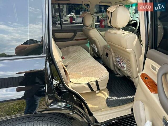 Черный Тойота Ленд Крузер, объемом двигателя 4.7 л и пробегом 286 тыс. км за 16000 $, фото 15 на Automoto.ua