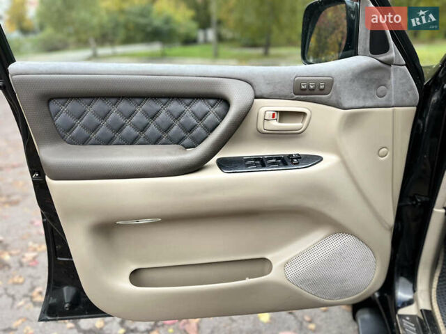 Черный Тойота Ленд Крузер, объемом двигателя 4.16 л и пробегом 560 тыс. км за 18499 $, фото 27 на Automoto.ua