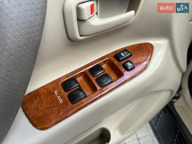 Черный Тойота Ленд Крузер, объемом двигателя 4.5 л и пробегом 290 тыс. км за 13200 $, фото 22 на Automoto.ua