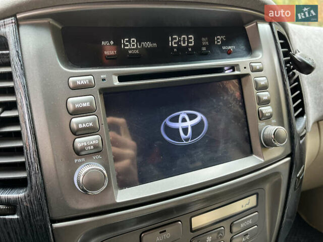 Черный Тойота Ленд Крузер, объемом двигателя 4.16 л и пробегом 560 тыс. км за 18499 $, фото 45 на Automoto.ua