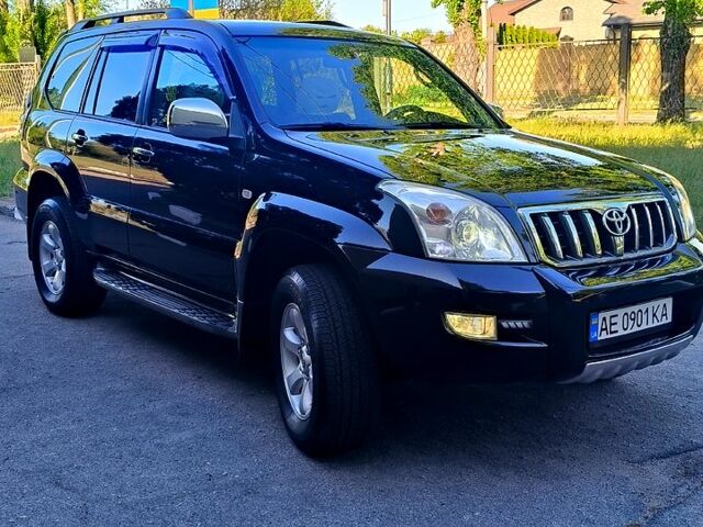 Чорний Тойота Ленд Крузер, об'ємом двигуна 4 л та пробігом 200 тис. км за 16000 $, фото 4 на Automoto.ua