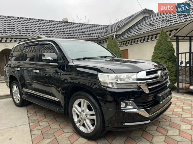 Черный Тойота Ленд Крузер, объемом двигателя 4.5 л и пробегом 297 тыс. км за 27900 $, фото 77 на Automoto.ua