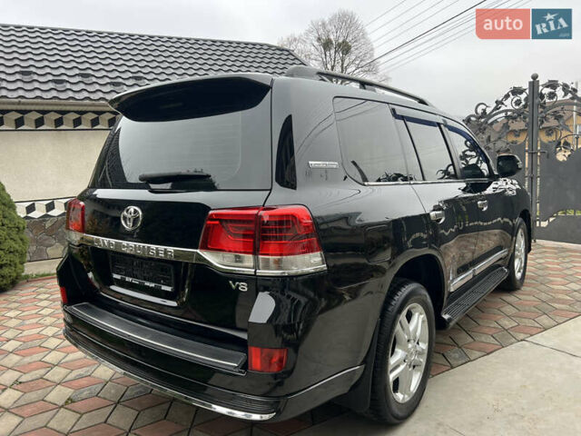 Черный Тойота Ленд Крузер, объемом двигателя 4.5 л и пробегом 297 тыс. км за 27900 $, фото 11 на Automoto.ua