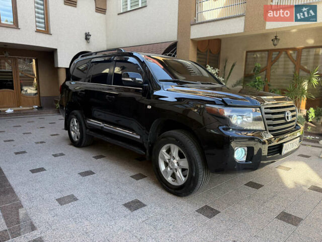 Чорний Тойота Ленд Крузер, об'ємом двигуна 4.7 л та пробігом 271 тис. км за 21900 $, фото 4 на Automoto.ua