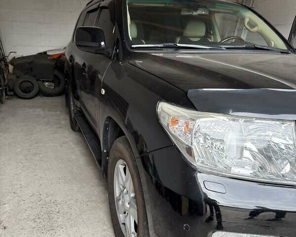 Чорний Тойота Ленд Крузер, об'ємом двигуна 4.66 л та пробігом 178 тис. км за 27000 $, фото 4 на Automoto.ua