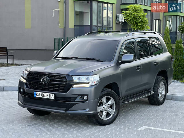 Чорний Тойота Ленд Крузер, об'ємом двигуна 4.66 л та пробігом 310 тис. км за 23900 $, фото 5 на Automoto.ua