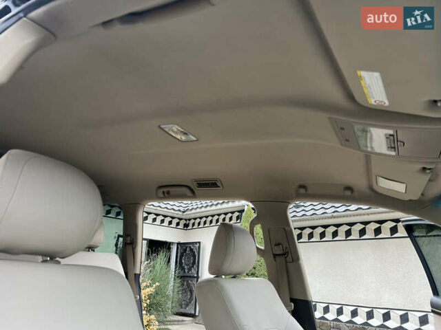 Черный Тойота Ленд Крузер, объемом двигателя 4.5 л и пробегом 297 тыс. км за 27900 $, фото 71 на Automoto.ua