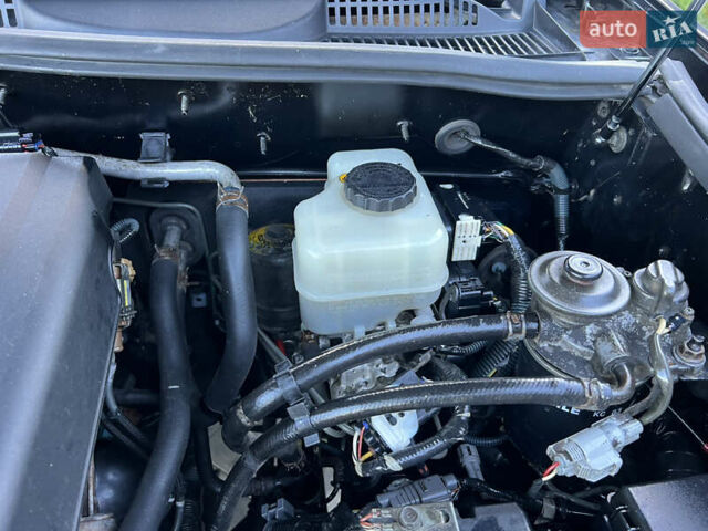 Чорний Тойота Ленд Крузер, об'ємом двигуна 2.98 л та пробігом 270 тис. км за 17800 $, фото 20 на Automoto.ua