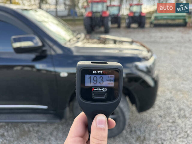 Черный Тойота Ленд Крузер, объемом двигателя 4.66 л и пробегом 329 тыс. км за 21000 $, фото 30 на Automoto.ua