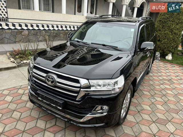 Черный Тойота Ленд Крузер, объемом двигателя 4.5 л и пробегом 297 тыс. км за 27900 $, фото 31 на Automoto.ua