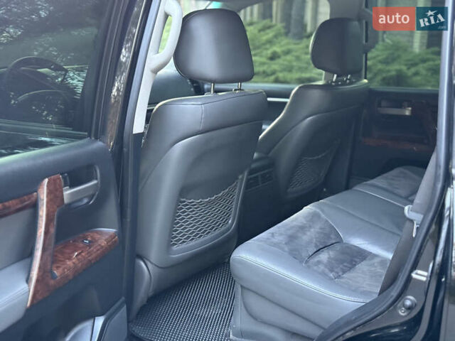 Чорний Тойота Ленд Крузер, об'ємом двигуна 4.66 л та пробігом 265 тис. км за 21500 $, фото 15 на Automoto.ua