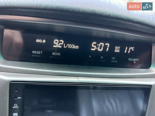 Черный Тойота Ленд Крузер, объемом двигателя 4.2 л и пробегом 336 тыс. км за 22400 $, фото 7 на Automoto.ua