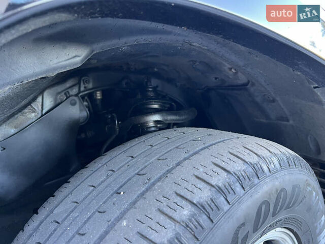 Чорний Тойота Ленд Крузер, об'ємом двигуна 2.98 л та пробігом 270 тис. км за 17800 $, фото 13 на Automoto.ua