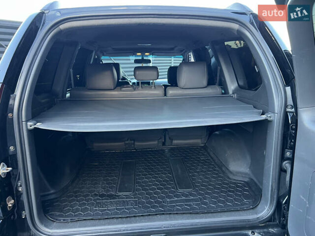 Чорний Тойота Ленд Крузер, об'ємом двигуна 2.98 л та пробігом 270 тис. км за 17800 $, фото 10 на Automoto.ua