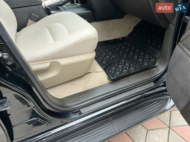 Черный Тойота Ленд Крузер, объемом двигателя 4.5 л и пробегом 297 тыс. км за 27900 $, фото 66 на Automoto.ua