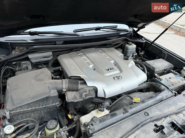 Черный Тойота Ленд Крузер, объемом двигателя 4.66 л и пробегом 315 тыс. км за 28500 $, фото 34 на Automoto.ua