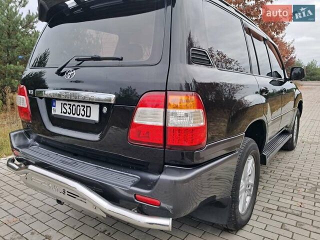 Черный Тойота Ленд Крузер, объемом двигателя 4.66 л и пробегом 337 тыс. км за 20700 $, фото 19 на Automoto.ua