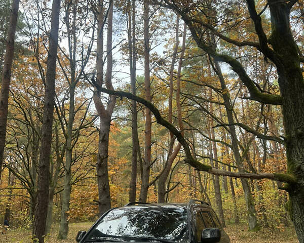 Черный Тойота Ленд Крузер, объемом двигателя 4.66 л и пробегом 295 тыс. км за 19900 $, фото 5 на Automoto.ua