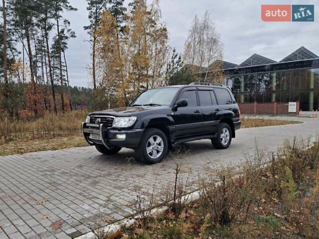 Черный Тойота Ленд Крузер, объемом двигателя 4.66 л и пробегом 337 тыс. км за 20700 $, фото 1 на Automoto.ua