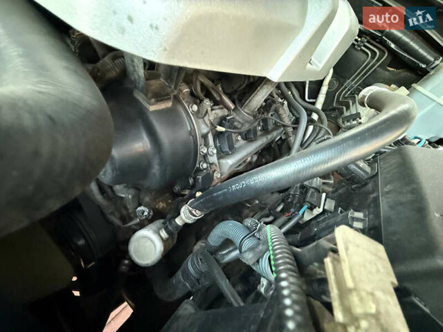 Черный Тойота Ленд Крузер, объемом двигателя 4.66 л и пробегом 245 тыс. км за 21999 $, фото 24 на Automoto.ua