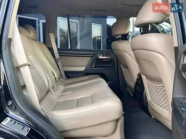 Чорний Тойота Ленд Крузер, об'ємом двигуна 4.66 л та пробігом 204 тис. км за 24300 $, фото 26 на Automoto.ua
