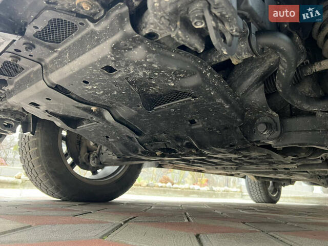 Черный Тойота Ленд Крузер, объемом двигателя 4.5 л и пробегом 297 тыс. км за 27900 $, фото 54 на Automoto.ua